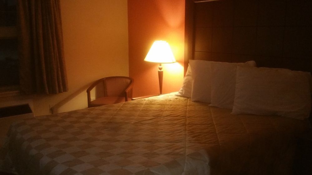 Best Value Inn & Suites Parry Sound Bagian luar foto
