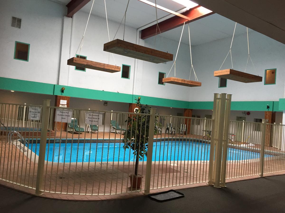 Best Value Inn & Suites Parry Sound Bagian luar foto