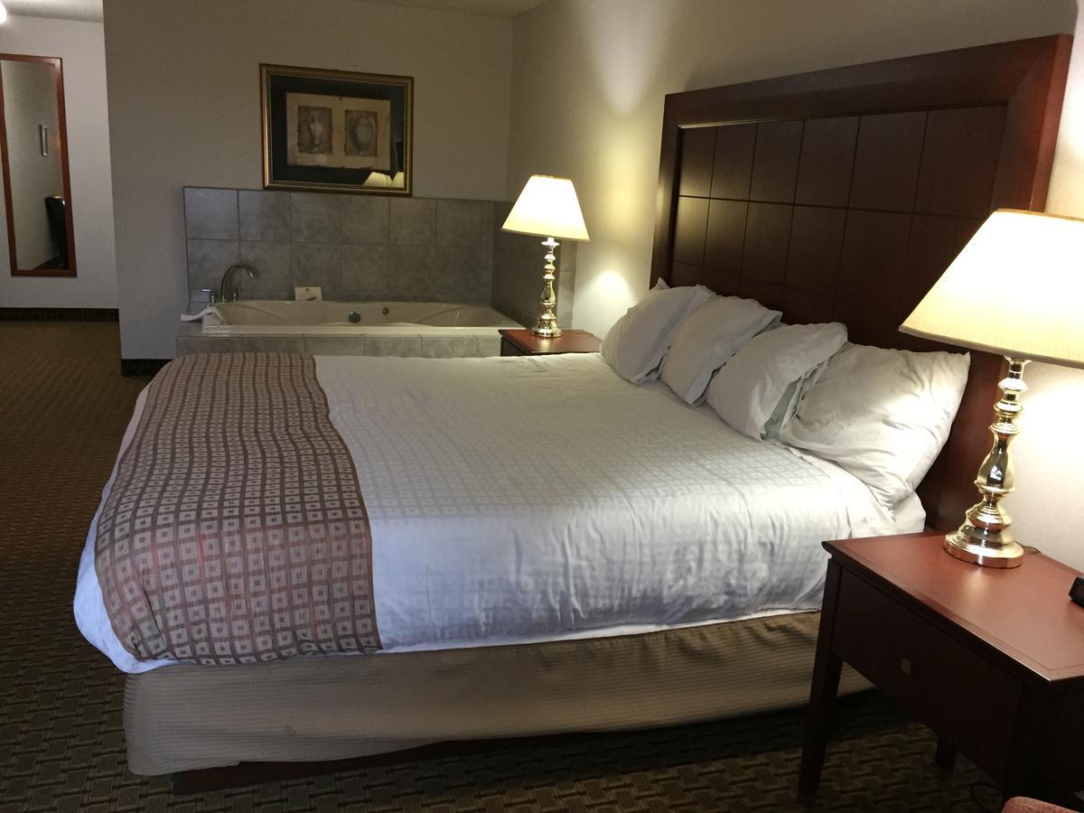 Best Value Inn & Suites Parry Sound Bagian luar foto