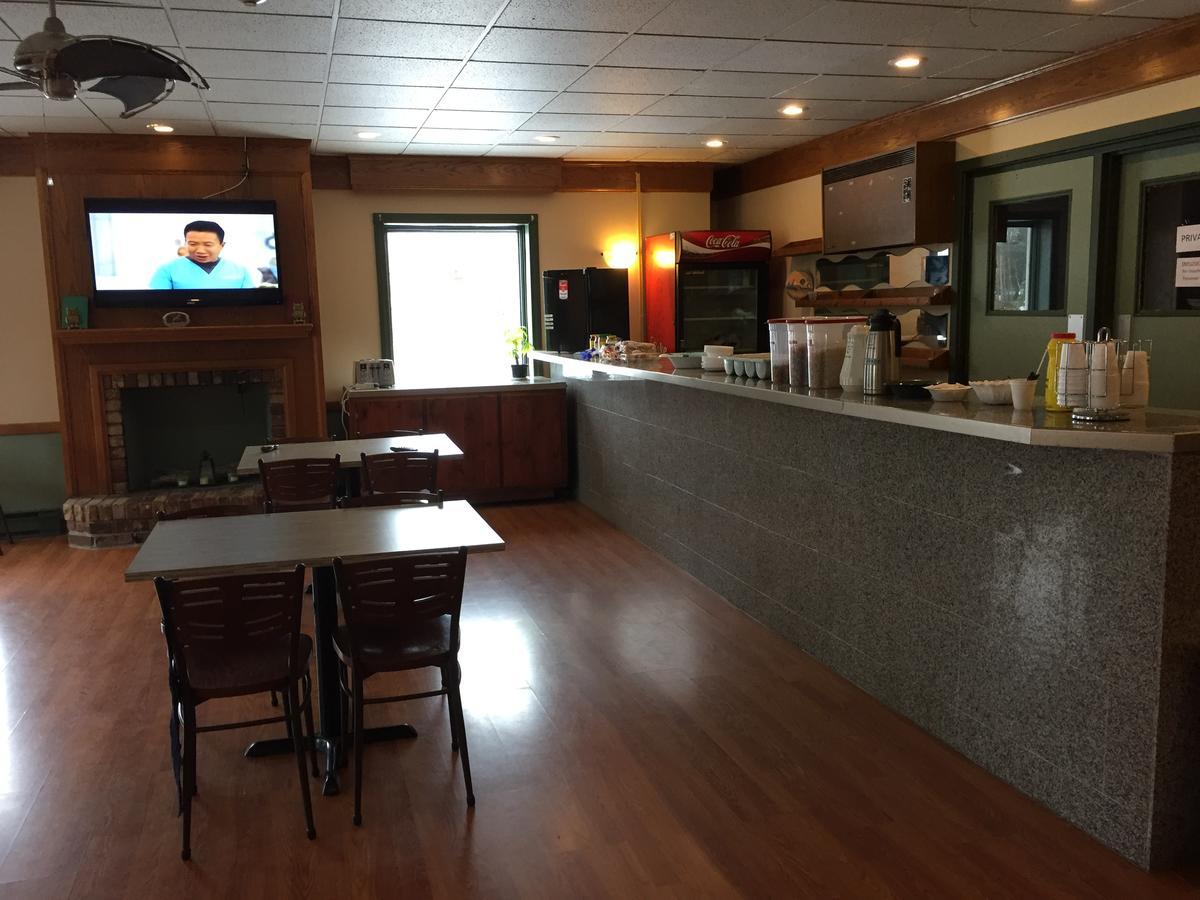 Best Value Inn & Suites Parry Sound Bagian luar foto
