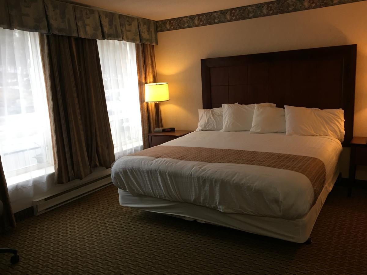Best Value Inn & Suites Parry Sound Bagian luar foto