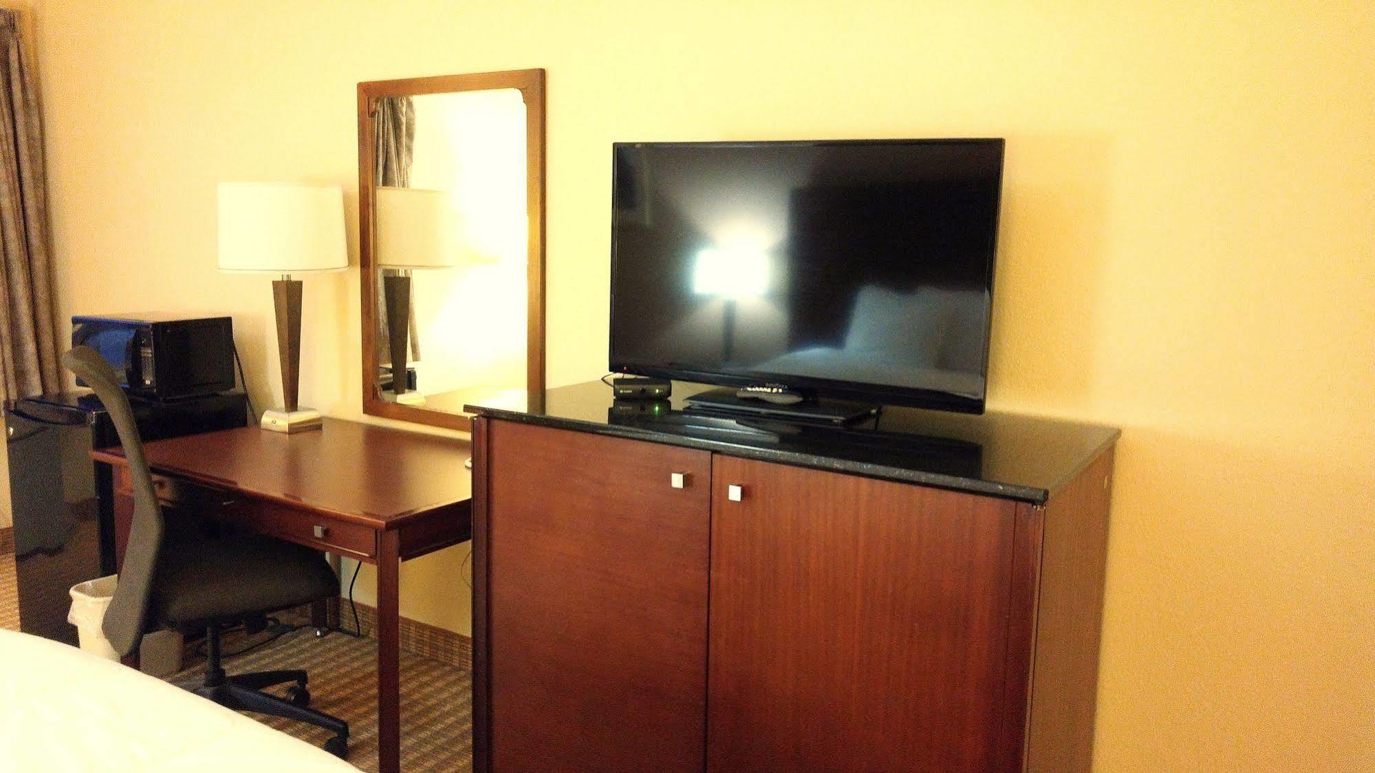 Best Value Inn & Suites Parry Sound Bagian luar foto