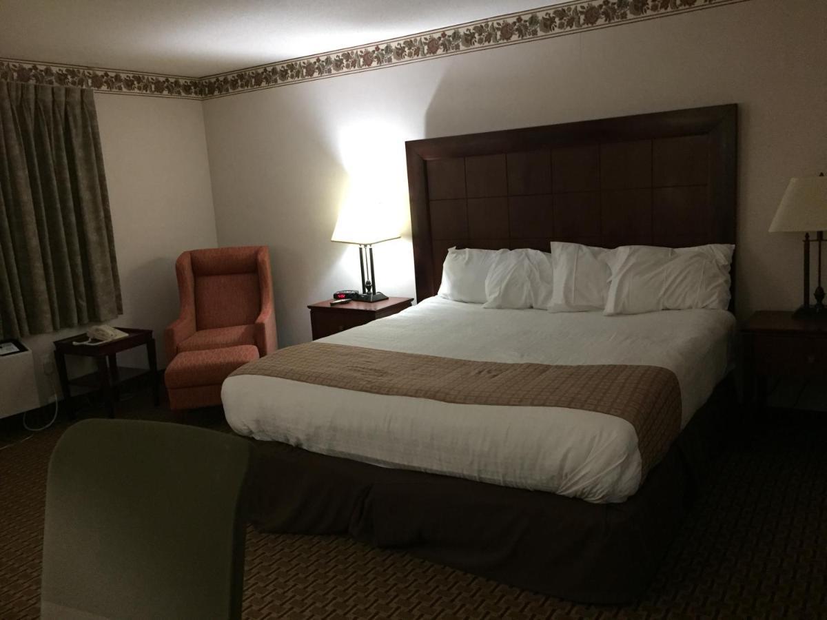 Best Value Inn & Suites Parry Sound Bagian luar foto